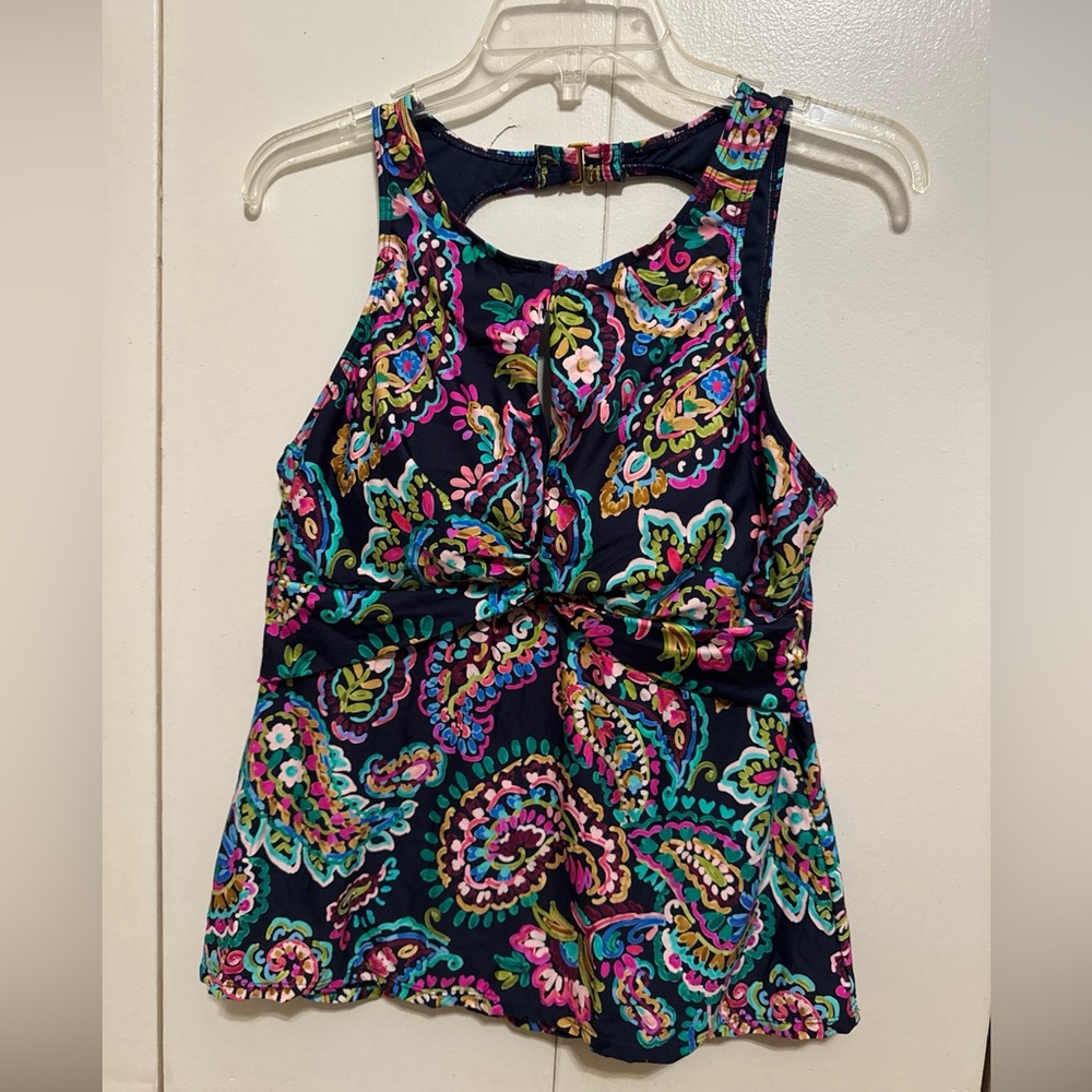 24th & Ocean blue paisley keyhole tankini top size XL, new, without tags
